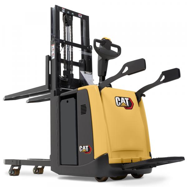 Add versatility to your warehouse with a Cat® power pallet truck Cat® Lift Trucks EAME