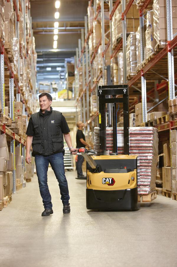 NSP10-16N2S (R)(I)(S) pedestrian stacker