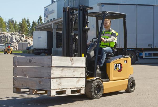 Compact electric forklift