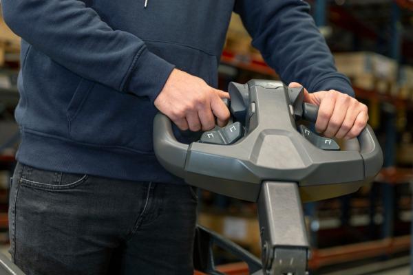 Platform powered pallet truck