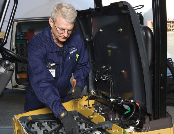 Forklift battery charging