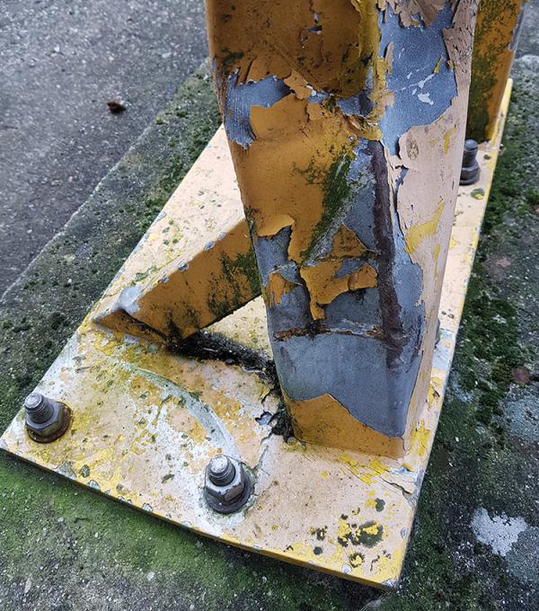 Not a pretty sight. Bent, rusted metal and flaking paint give a poor impression.