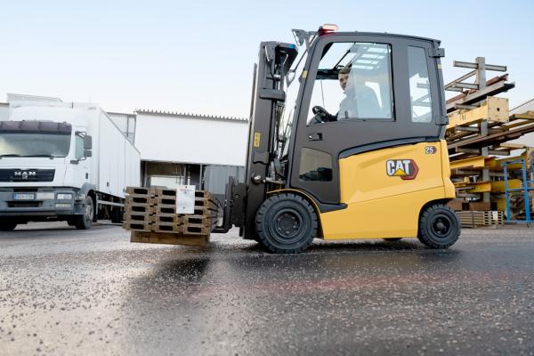 electric forklift EP30