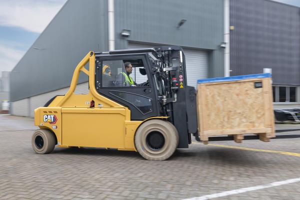 EP60-120N(H) Cat Electric Forklifts