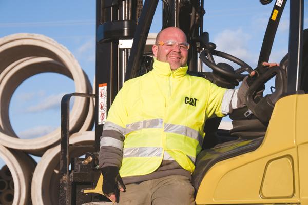 Maximise the productivity of your Cat forklift trucks