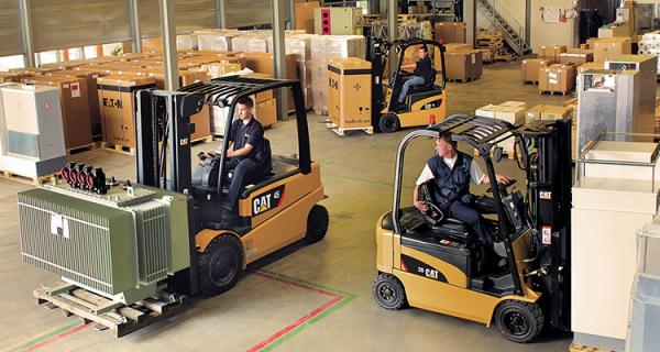 CAT lift trucks