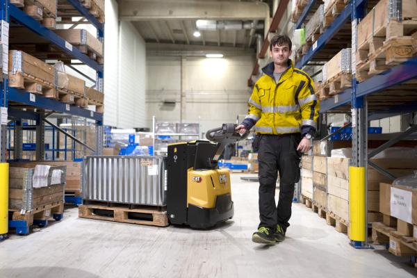 Pedestrian operated pallet trucks