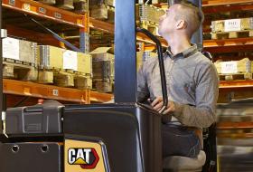 Cat Reach Truck