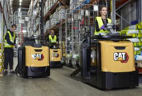 Low level order picker