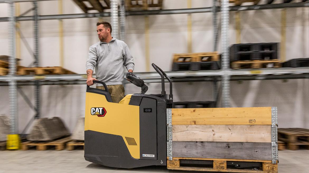 Battery powered pallet truck