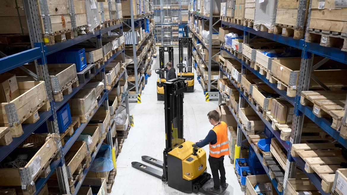 NSP10-16N3S (R)(I)(S) pedestrian stacker