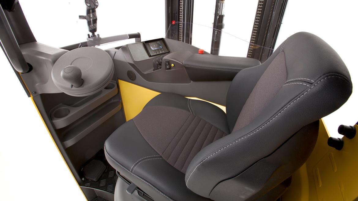NR12-14N3LC Reach Truck ergonomic seat