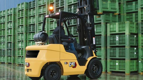 Cat Counterbalance Forklift 