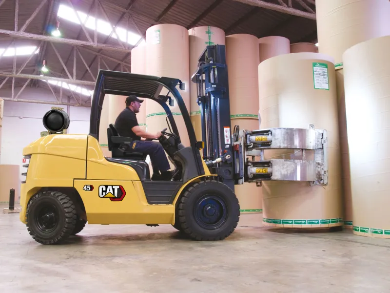 LP Gas powered Cat lift truck GP45