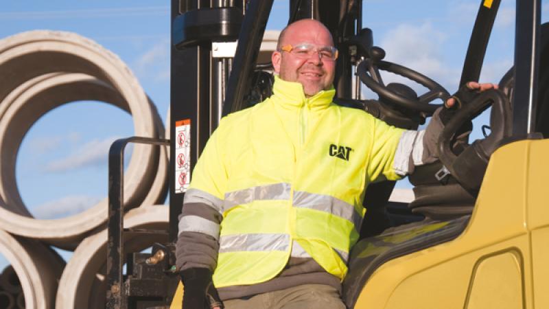 maximise the productivity of your Cat forklift trucks