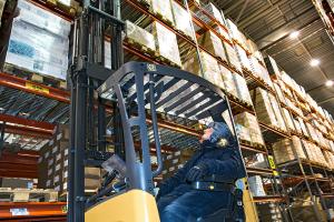 NR16-25N3H(X) Reach Trucks