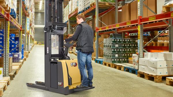Ride on stacker