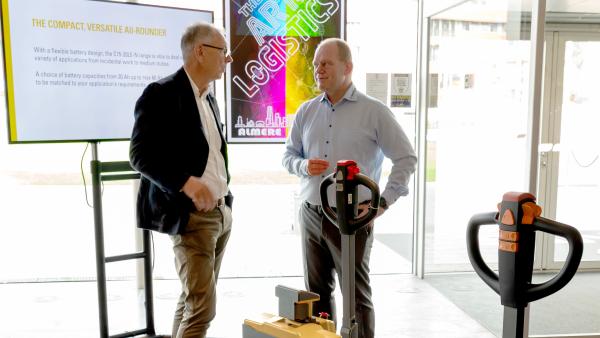 Erik Engelmann (Cat Lift Trucks) and Michael Laursen (ProTruck A/S)